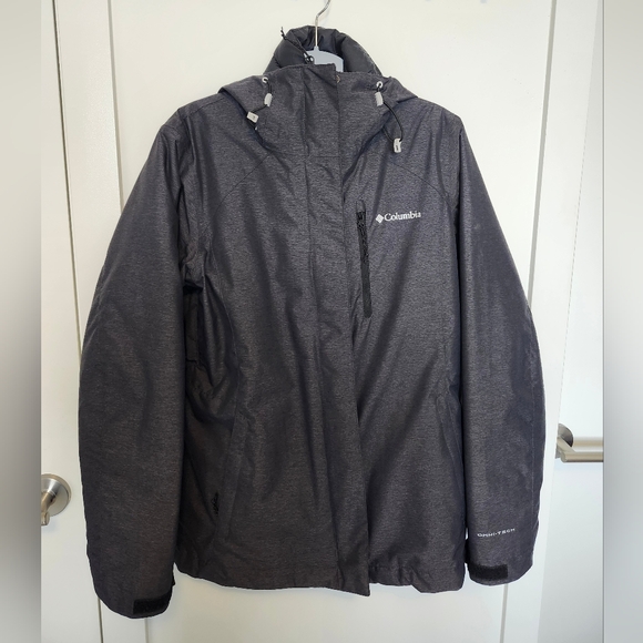 Columbia 3 in 1 Interchange Winter Coat size Small - Picture 1 of 3